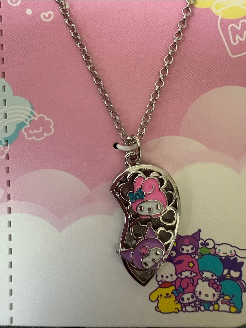 Hello Kitty & Friends BFF Necklace Set
